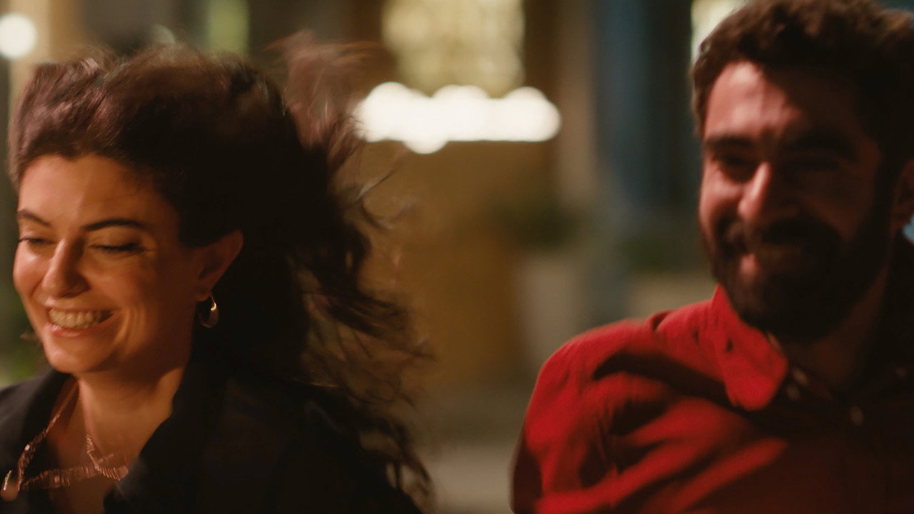 A Sad and Beautiful World 스틸 | 베이루트 로맨스 드라마 분위기