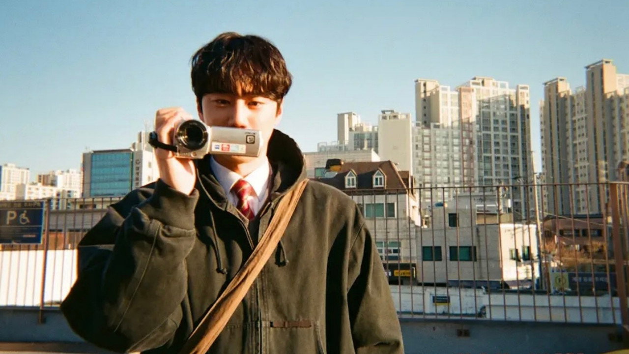 포핸즈 장면 이미지
