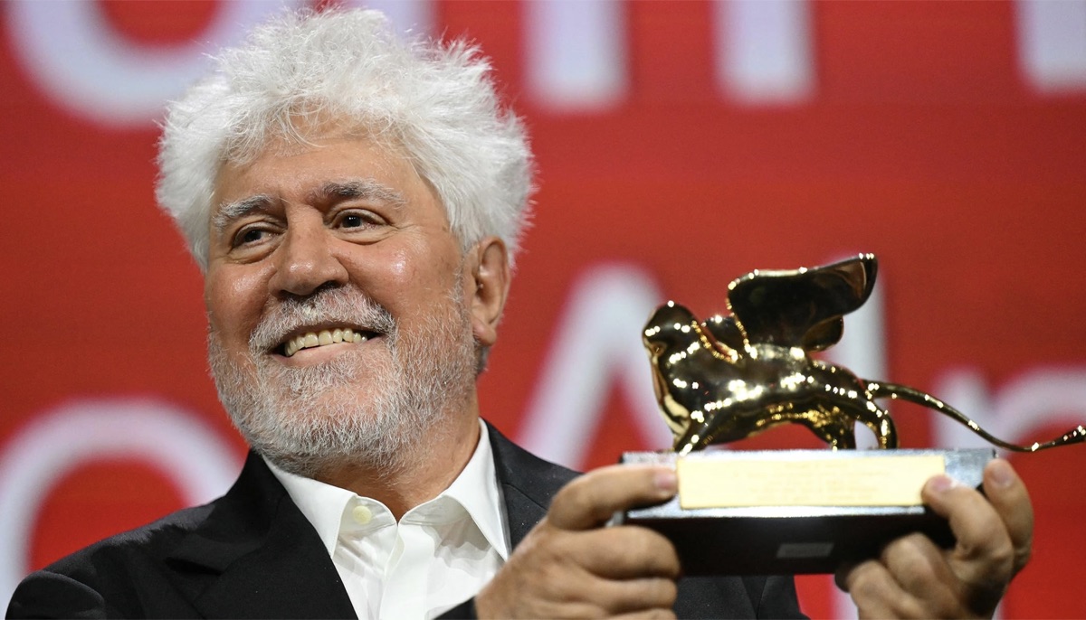 룸 넥스트 도어