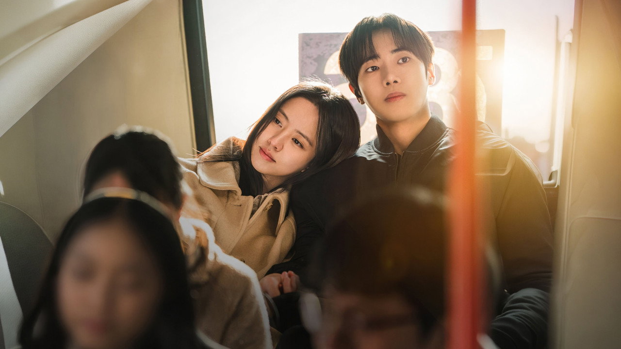 연애박사 스틸. 추영우가 박민재로 나오는 장면