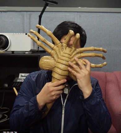 킹덤 조선 좀비 사극 드라마 해외 평론가 반응