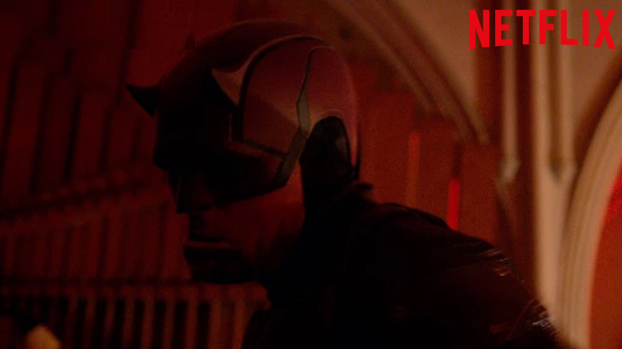 데어데블 본 어게인 시즌2 스틸컷 — 찰리 콕스 맷 머독 액션 장면