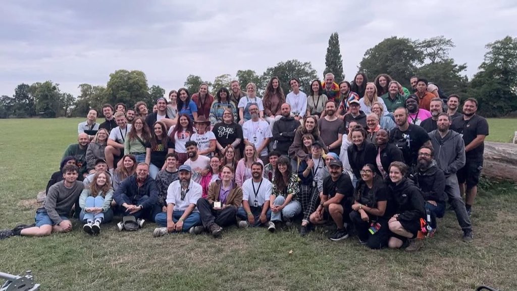 레드 라인 세 여성 주인공 온 파이 와우와우 장면