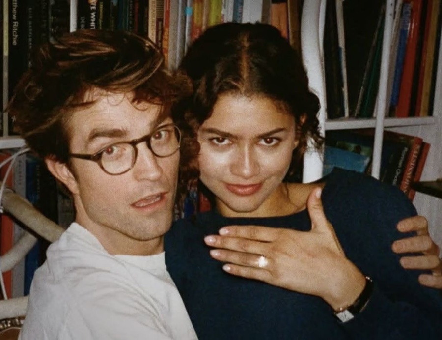 더 드라마 젤데이아 로버트 패틴슨 커플 장면