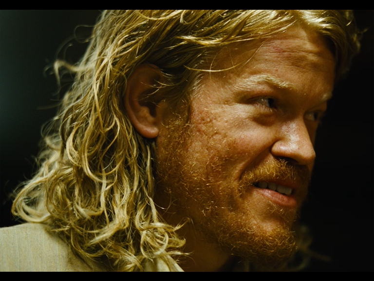 뷰고니아 엠마 스톤 납치 장면 스틸컷