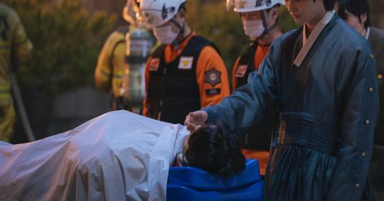 클라이맥스 방태섭 추상아 주지훈 하지원 공조 장면