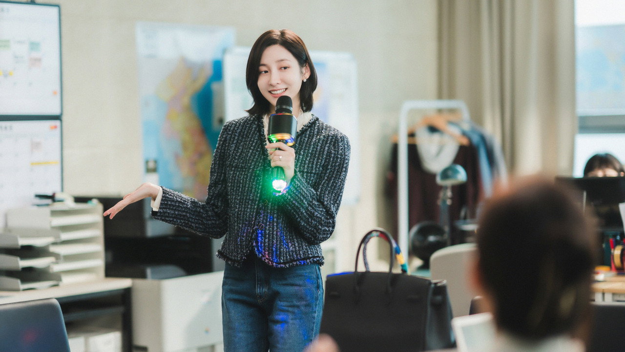 와일드 씽 스틸컷 — 클라이맥스 무대 장면
